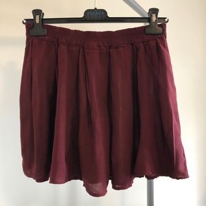 NWOT Brandy Melville Skirt